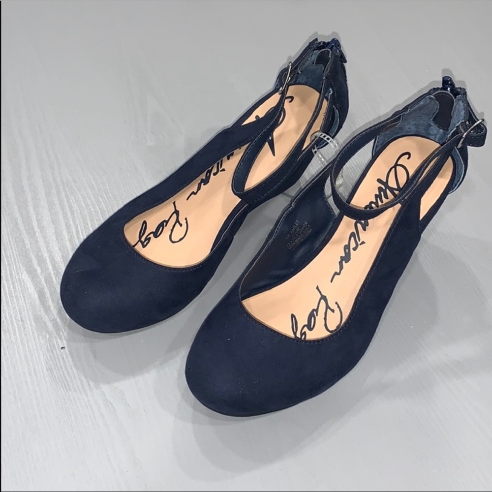 American Rag Women’s Miley Wedge Heel - Picture 4 of 10